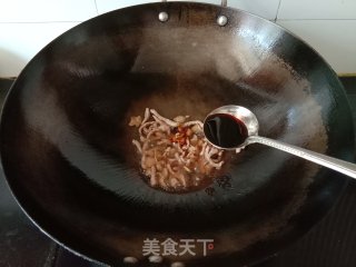 韭菜香干炒肉丝步骤6