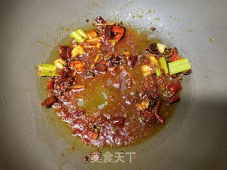 黄豆芽芹菜炒毛肚步骤8