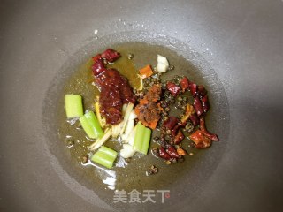 黄豆芽芹菜炒毛肚步骤7