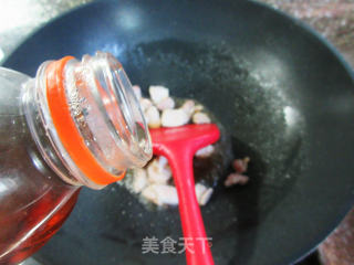 五花肉鹅胗炒土豆片步骤4
