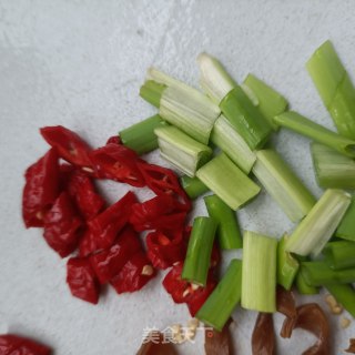 护心肉焖扁豆步骤4