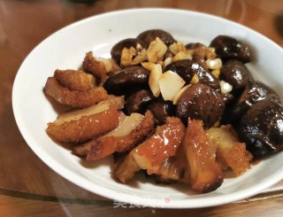 烧肉焖花菇步骤9