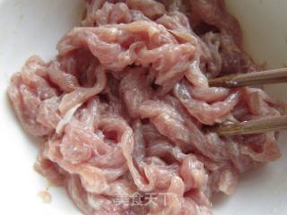 真滋味方便菜来教你做鱼香肉丝！【H】步骤1