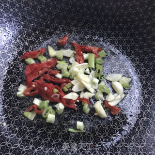 青菜炒小蘑菇步骤6
