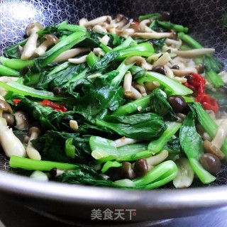 青菜炒小蘑菇步骤9