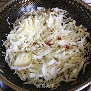包菜肉丝步骤4