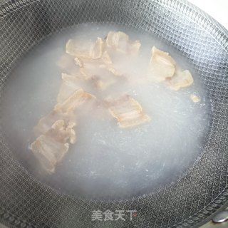 腊肉炖紫芸豆步骤3
