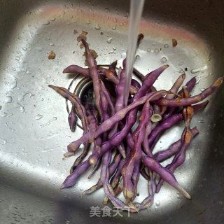 腊肉炖紫芸豆步骤4