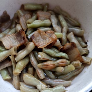 腊肉炖紫芸豆步骤13