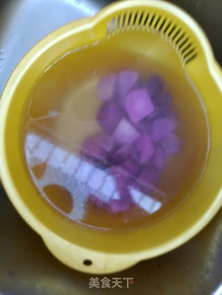 紫山药炖鸽子步骤6
