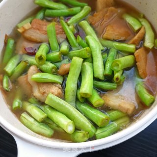 回锅肉炖豇豆角步骤11
