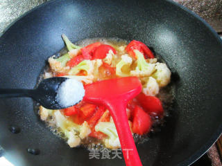 番茄煮花菜步骤6