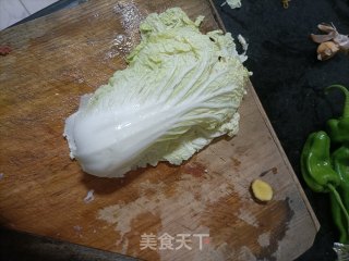 素炒大白菜步骤1