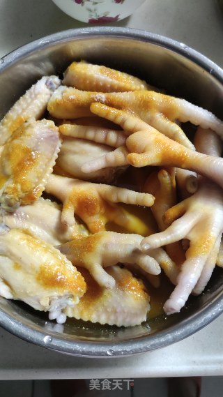 盐焗鸡翅鸡爪步骤8