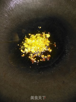 好吃不胖的西兰花炒香菇（减脂菜品）步骤4