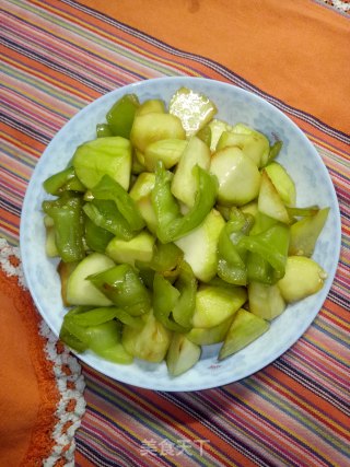 尖椒炒西葫芦步骤5