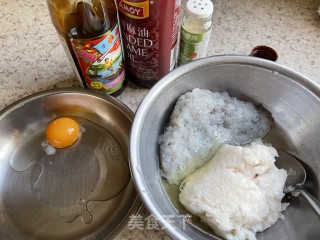酥炸虾丸步骤1