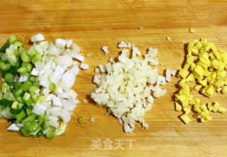 酱焖泥鳅步骤2