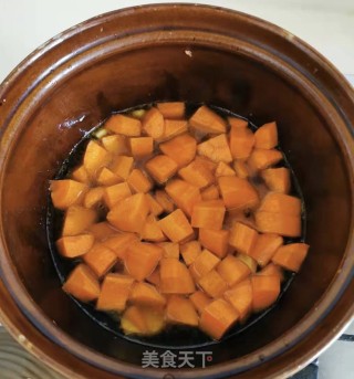 胡萝卜焖肉丸步骤4