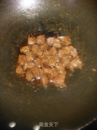 蒜香口蘑牛肉粒步骤9