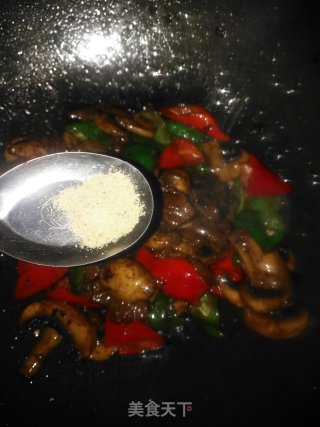 蒜香口蘑牛肉粒步骤13