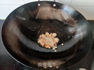 猪油渣炒菜心步骤4