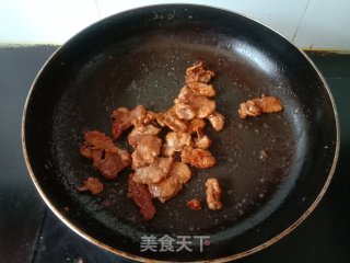 口蘑黑木耳炒肉片步骤6