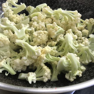 家常炒松花菜步骤6