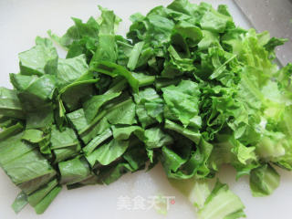 海鲜菇炒油麦菜步骤3