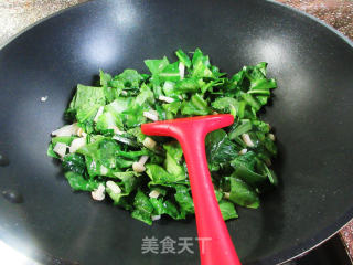 海鲜菇炒油麦菜步骤7