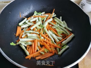 包菜炒年糕步骤3