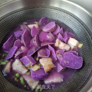 回锅肉炖紫山药步骤11