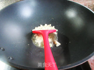 烤火腿炒茼蒿步骤2