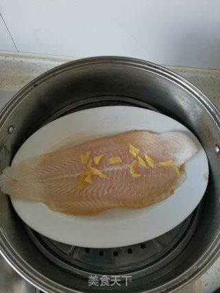 清蒸巴沙鱼步骤3
