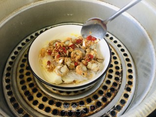 蒜蓉粉丝娃娃菜蒸扇贝步骤6