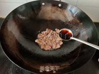 豆芽香干炒肉片步骤4