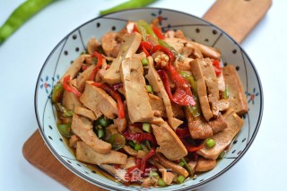 清脂能量素菜之双椒炒香干步骤9