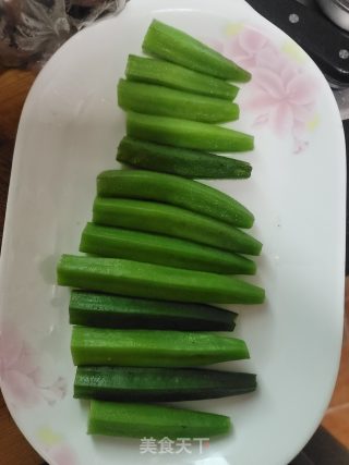 秋葵拼蛏子步骤5