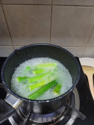 秋葵拼蛏子步骤4