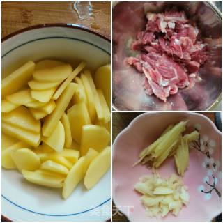 牛肉炒土豆片步骤1