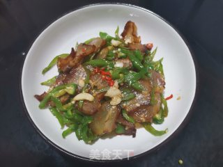 酱汁五花肉炒青椒步骤8