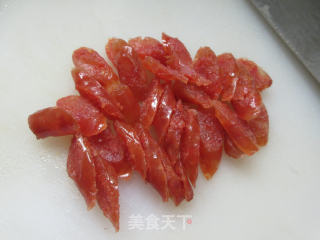 香肠炒洋葱步骤2