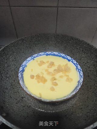 瑶柱蒸蛋步骤6