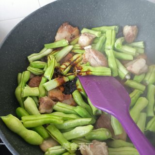 回锅肉炖芸豆土豆步骤16
