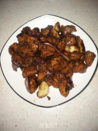 黑胡椒蒜子鸡丁步骤9
