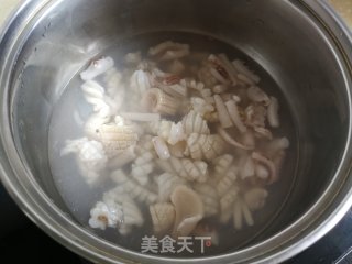 豇豆炒鱿鱼步骤3
