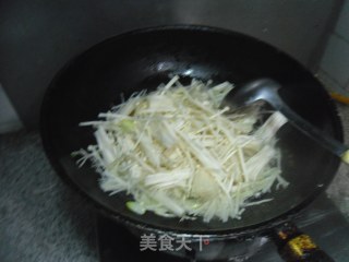 金针菇炒油麦菜步骤5