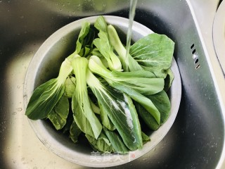白灼小油菜步骤1