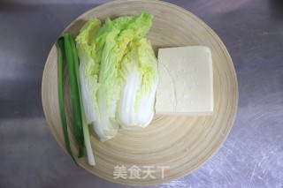 娃娃菜炖豆腐步骤1