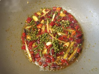 青花椒子姜炒毛肚步骤13